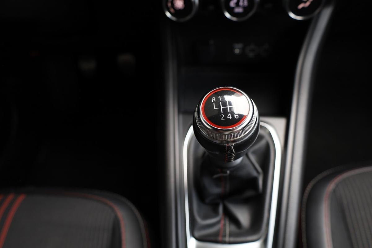 renault-captur-2023-gasolina-999cc