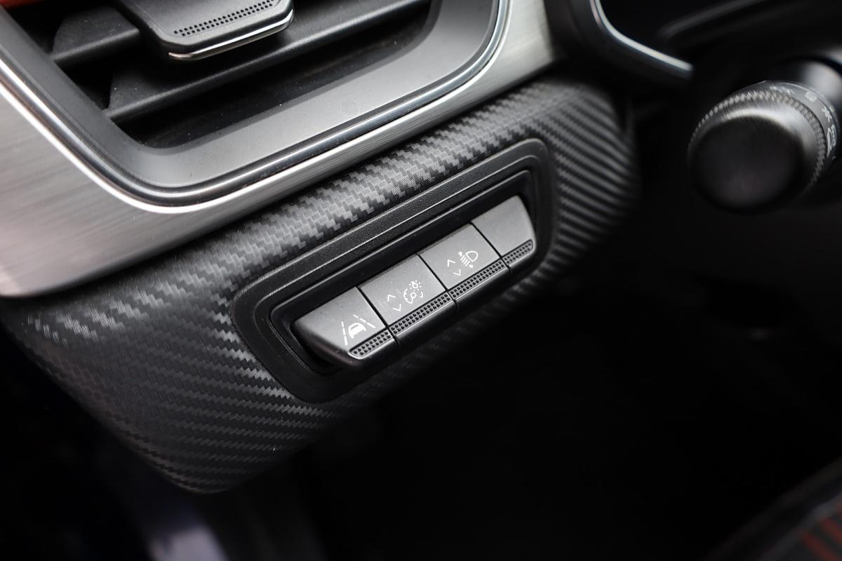 renault-captur-2023-gasolina-999cc