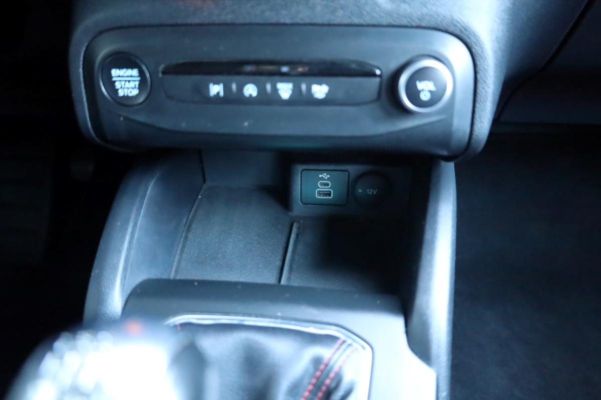 ford-focus-2023-gasolina-998cc