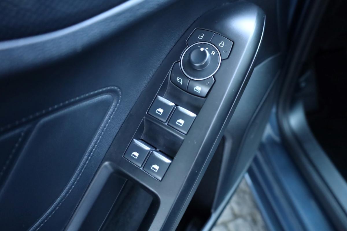 ford-focus-2023-gasolina-998cc