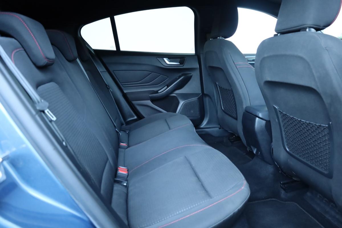 ford-focus-2023-gasolina-998cc