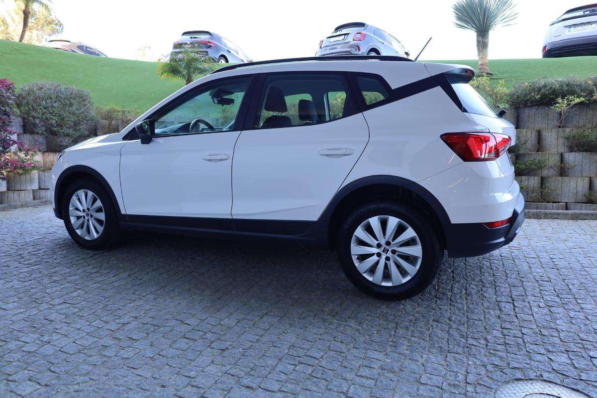 seat-arona-2024-gasolina-999cc