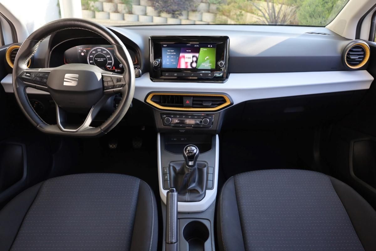 seat-arona-2024-gasolina-999cc