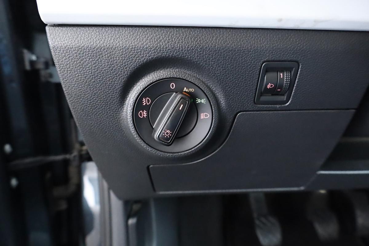 seat-arona-2023-gasolina-999cc