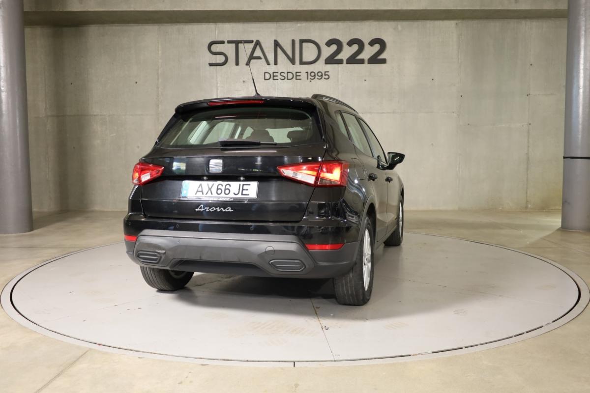 seat-arona-2023-gasolina-999cc