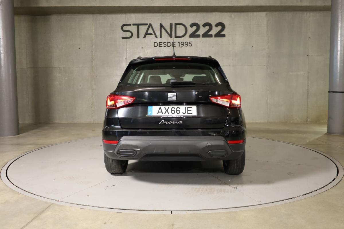 seat-arona-2023-gasolina-999cc