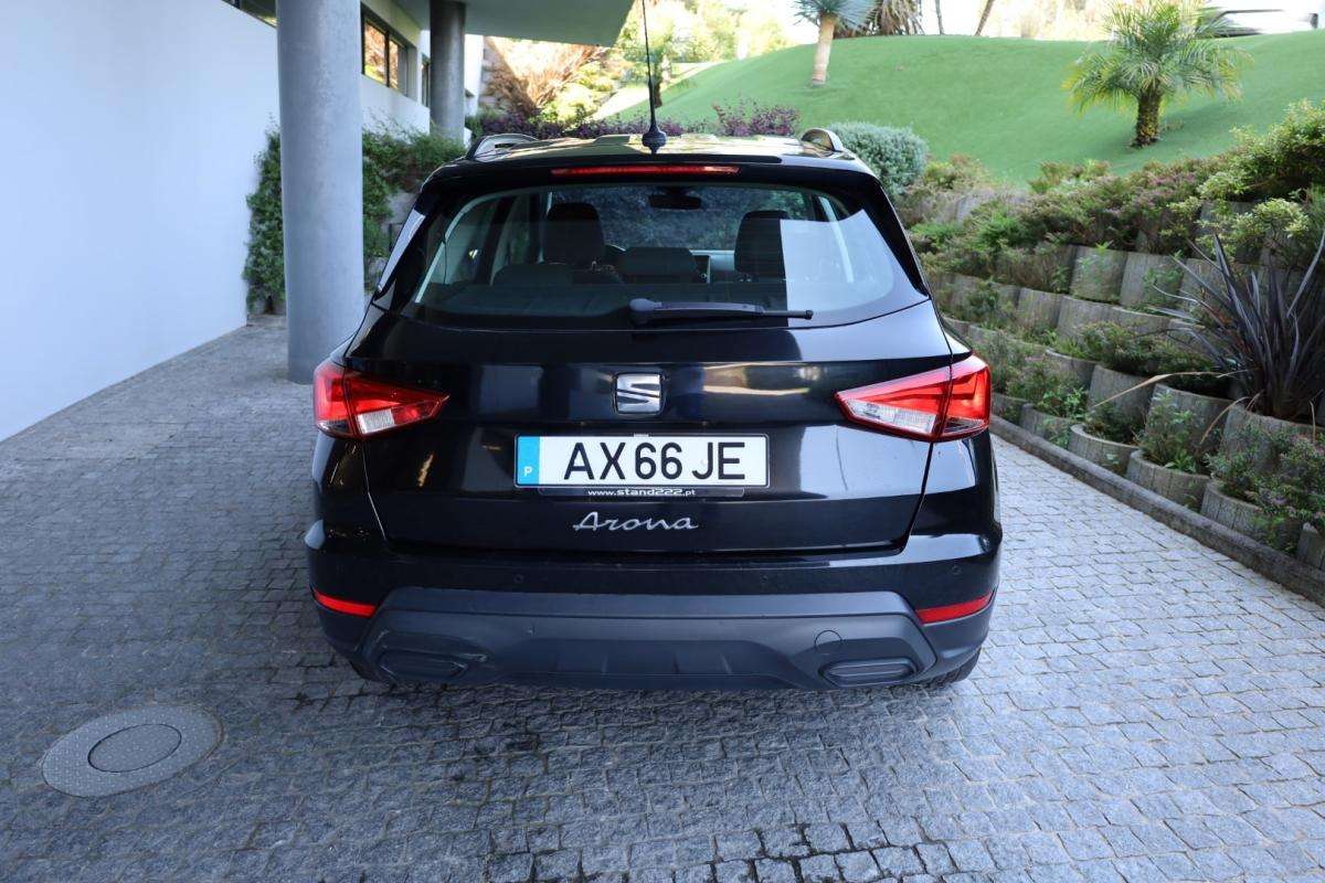 seat-arona-2023-gasolina-999cc