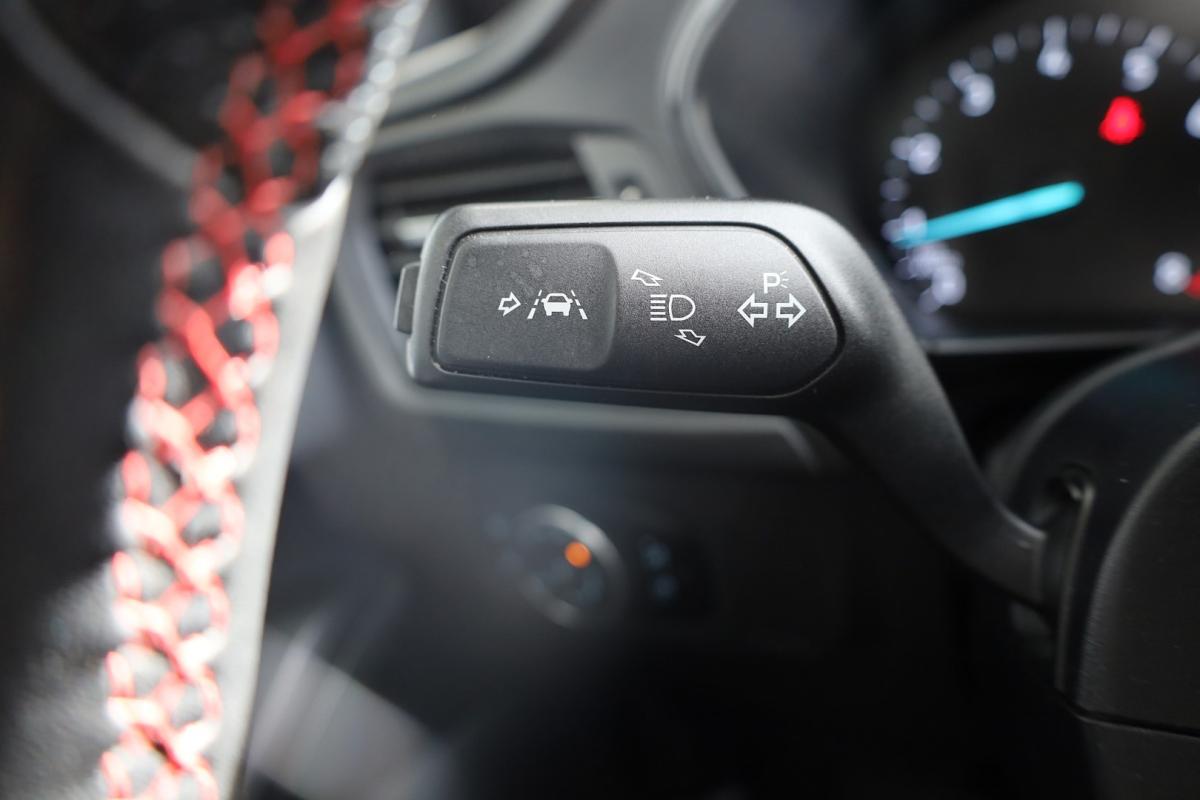 ford-focus-sw-2023-gasolina-998cc