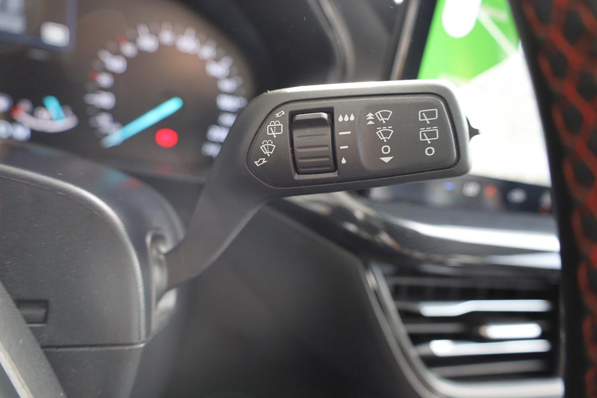 ford-focus-sw-2023-gasolina-998cc