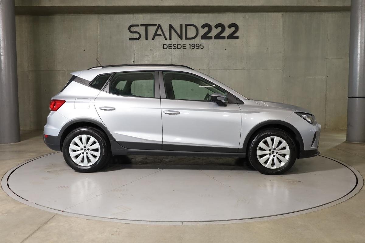 seat-arona-2023-gasolina-999cc