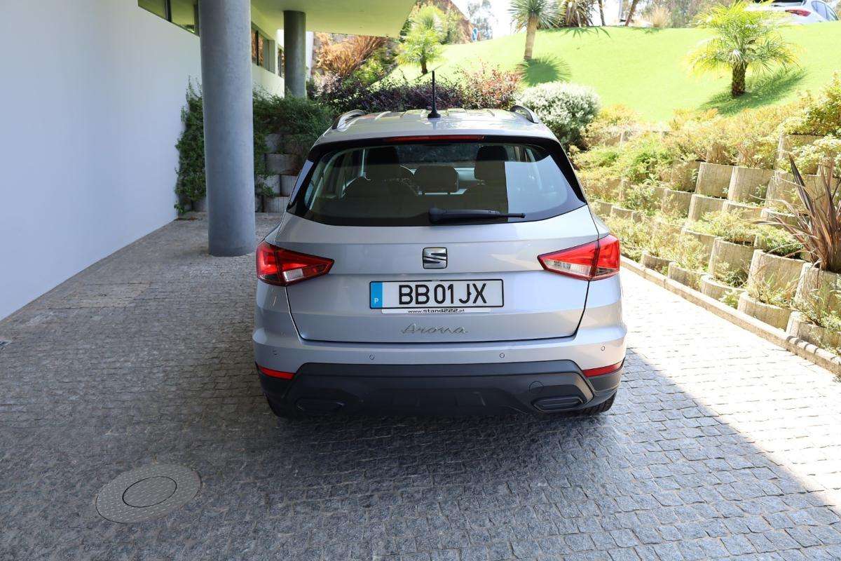 seat-arona-2023-gasolina-999cc