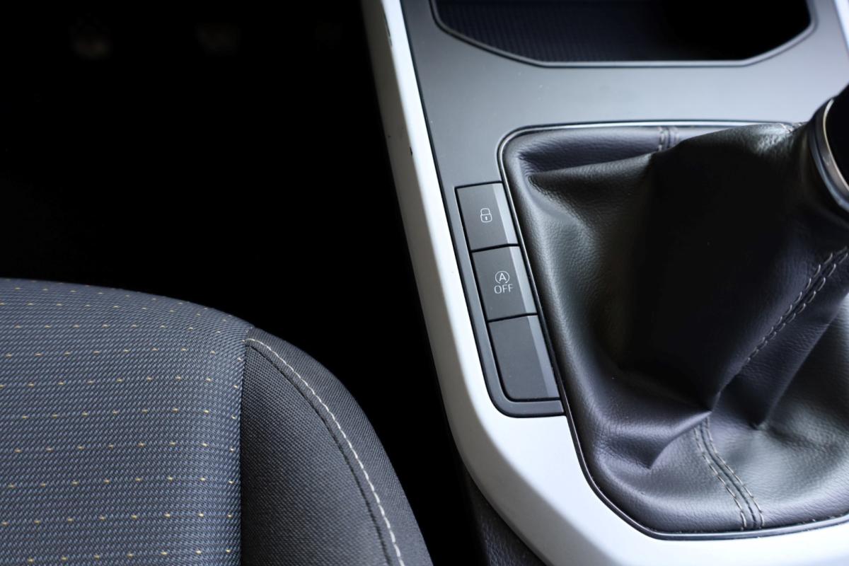 seat-arona-2023-gasolina-999cc