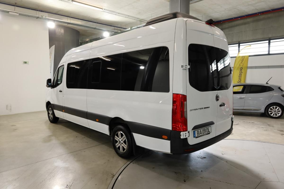 mercedes-benz-sprinter-2023-diesel-1950cc