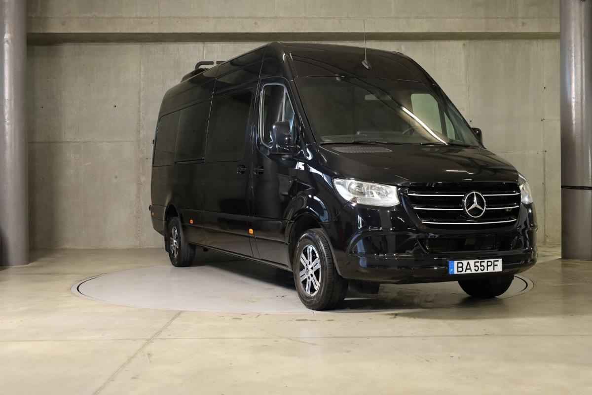 mercedes-benz-sprinter-2023-diesel-1950cc