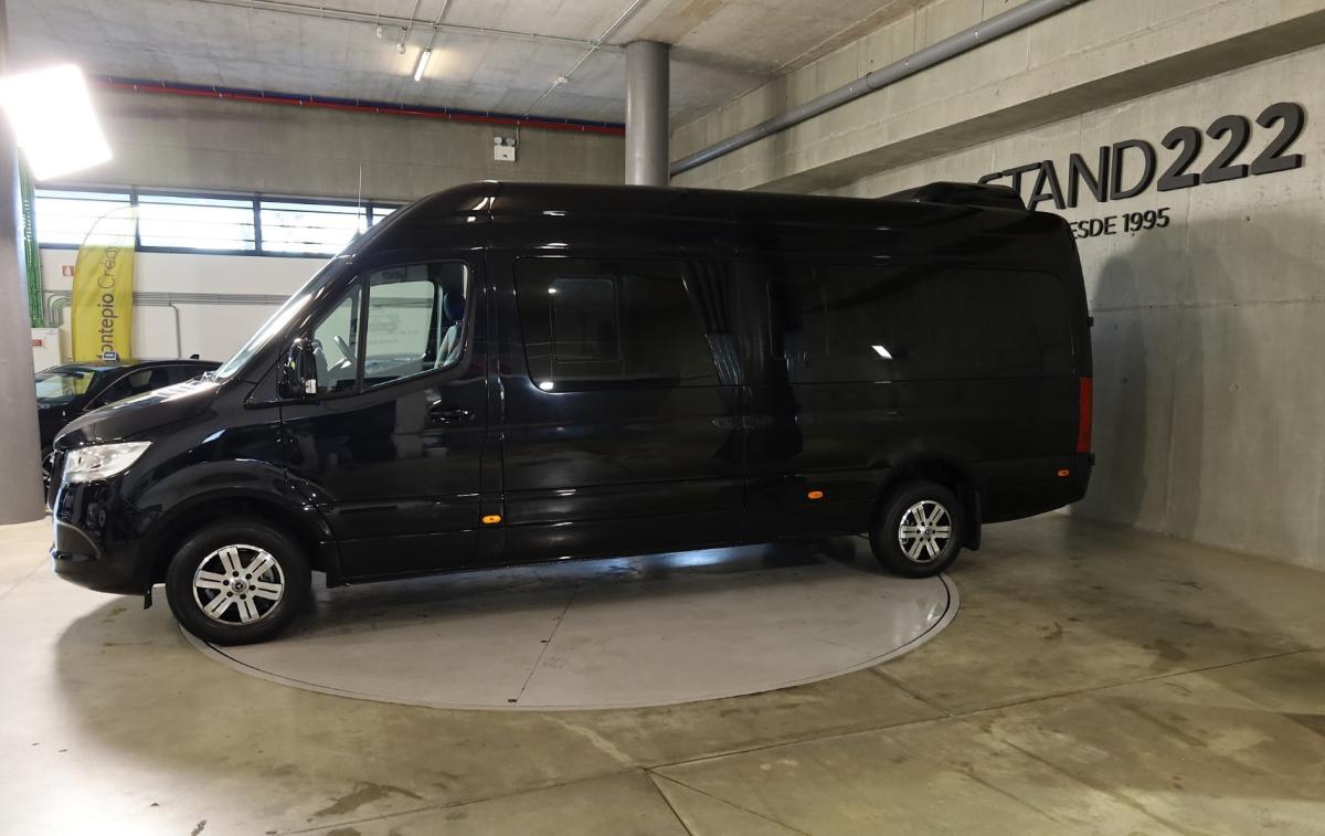 mercedes-benz-sprinter-2023-diesel-1950cc