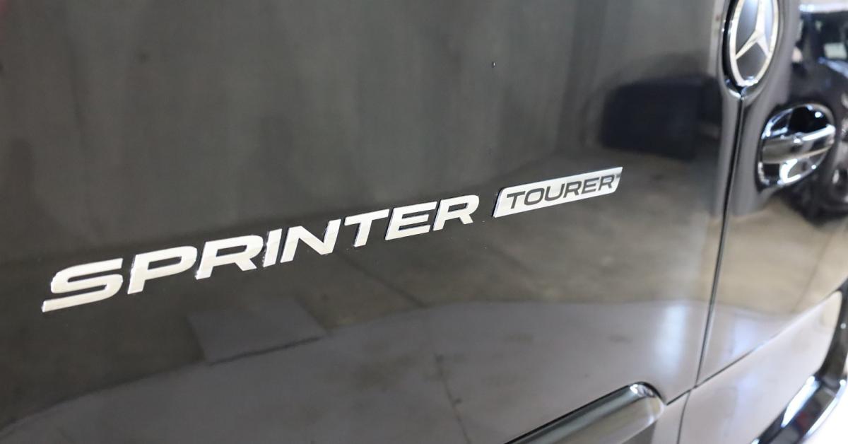 mercedes-benz-sprinter-2023-diesel-1950cc