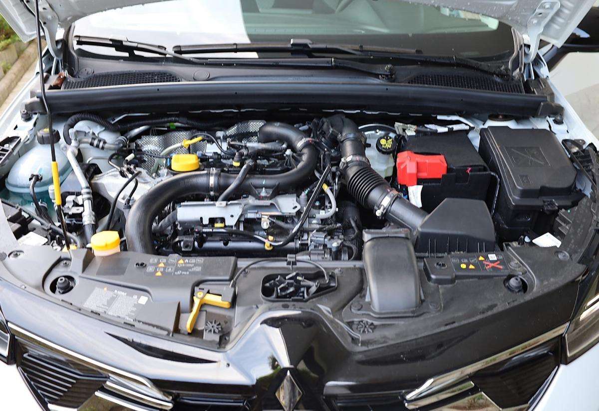 mitsubishi-colt-2026-gasolina-999cc