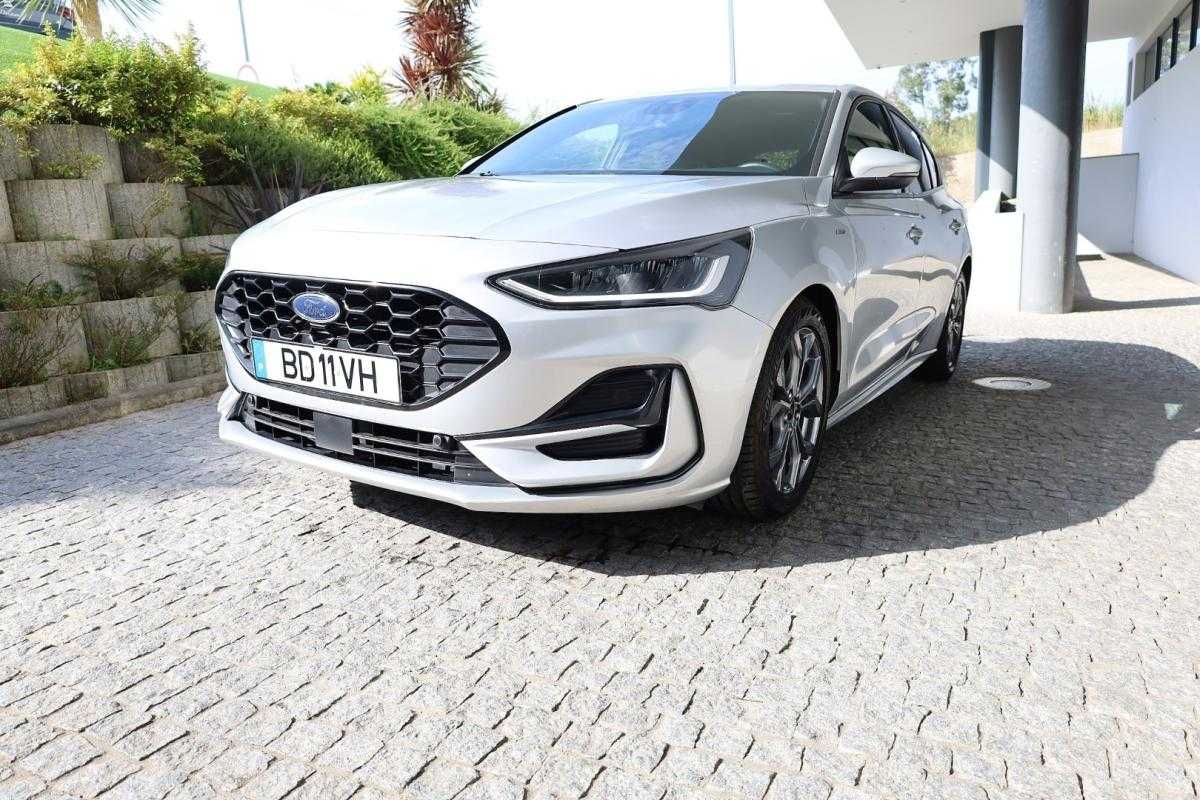 ford-focus-2023-gasolina-998cc