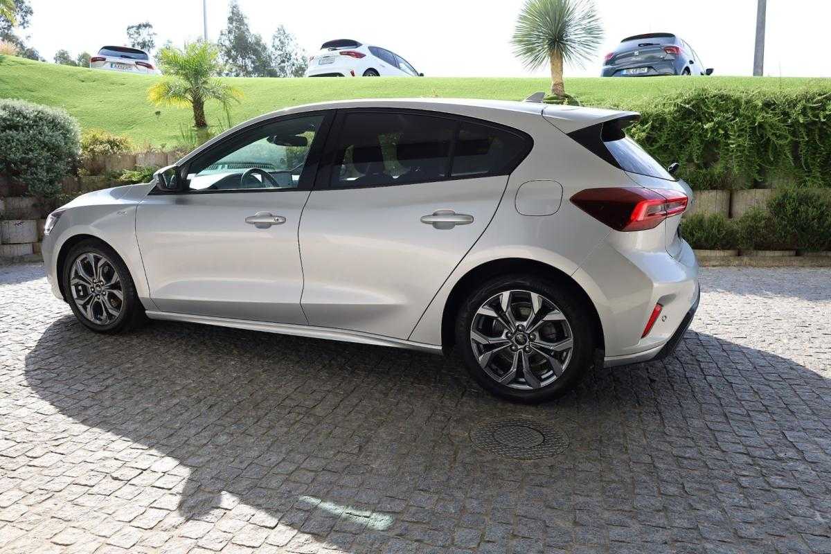 ford-focus-2023-gasolina-998cc