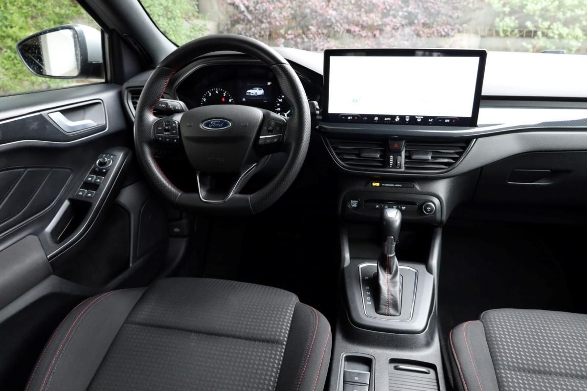 ford-focus-2023-gasolina-998cc