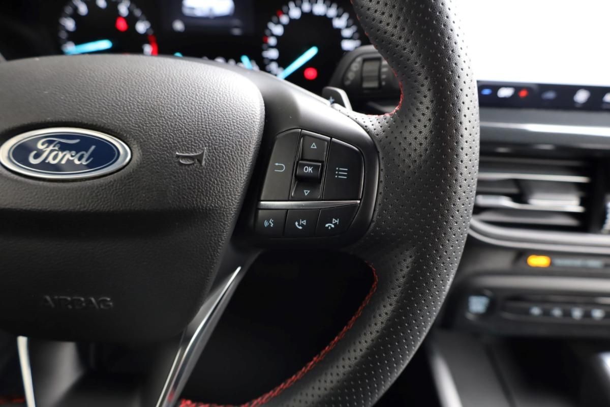 ford-focus-2023-gasolina-998cc