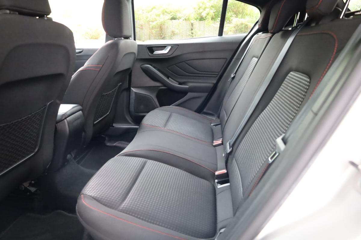 ford-focus-2023-gasolina-998cc