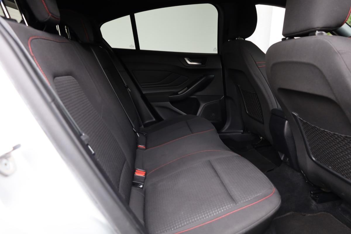 ford-focus-2023-gasolina-998cc