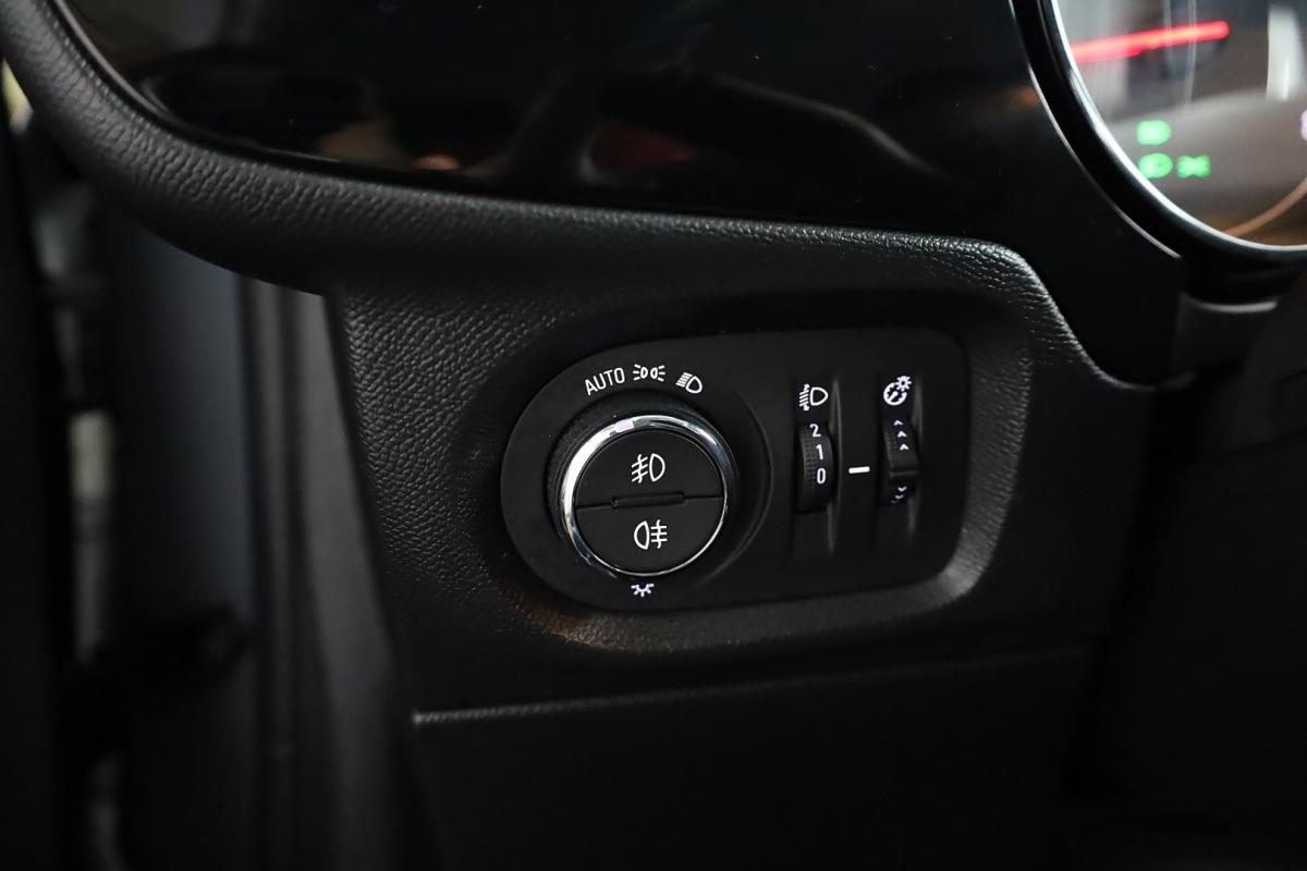opel-corsa-2023-gasolina-1199cc