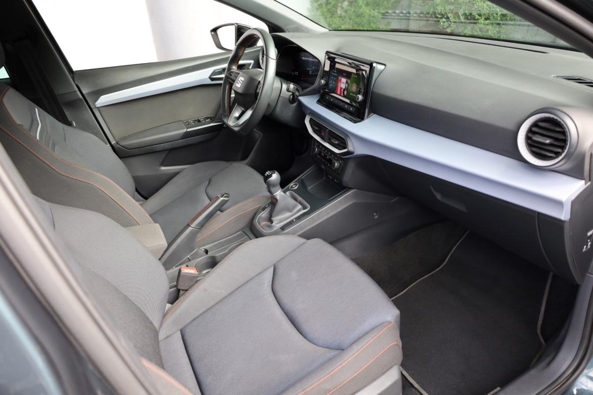 seat-ibiza-2024-gasolina-999cc