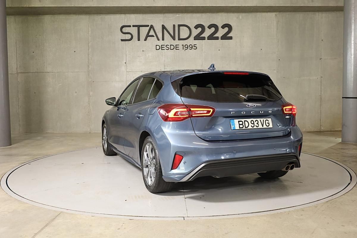 ford-focus-2023-gasolina-998cc