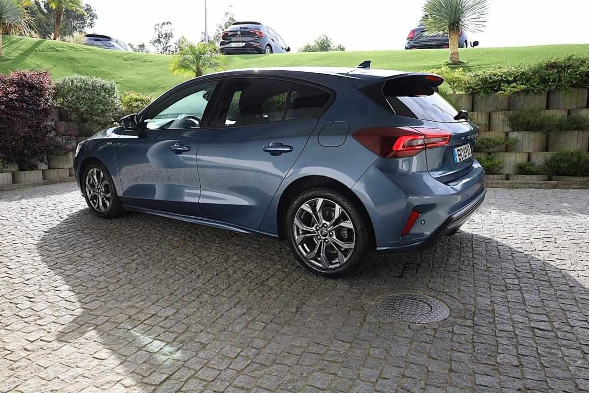 ford-focus-2023-gasolina-998cc