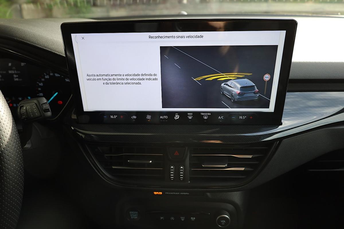 ford-focus-2023-gasolina-998cc