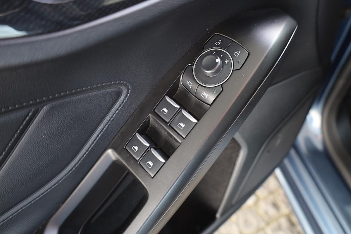 ford-focus-2023-gasolina-998cc
