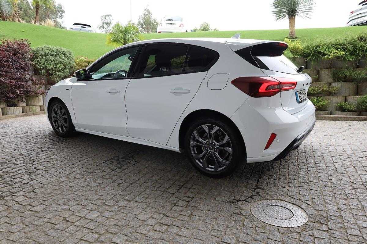 ford-focus-2023-gasolina-998cc