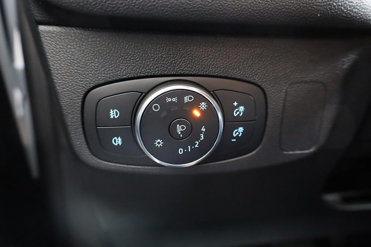 ford-focus-2023-gasolina-998cc