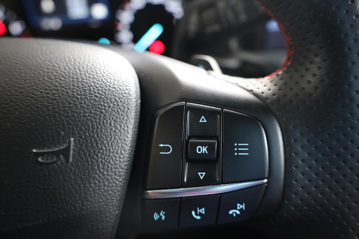 ford-focus-2023-gasolina-998cc