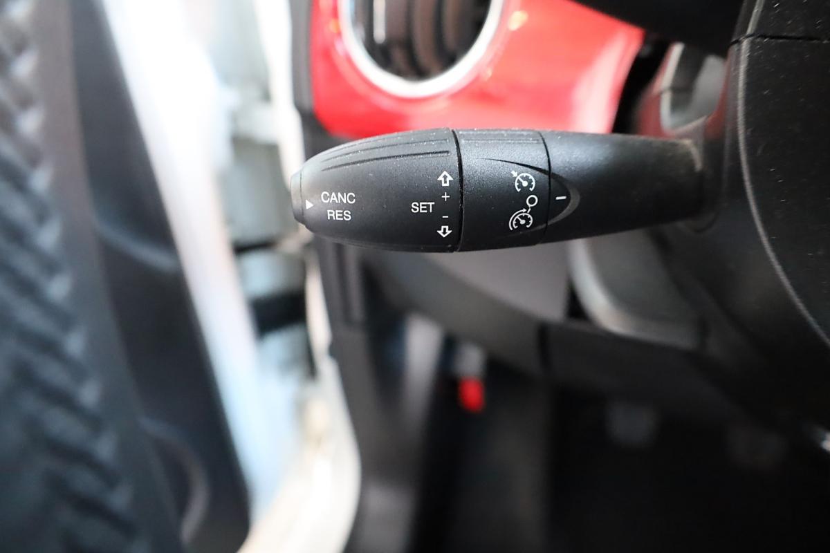 fiat-500-2023-hibrido-a-gasolina-999cc