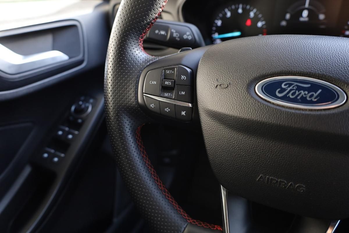 ford-focus-sw-2023-gasolina-998cc