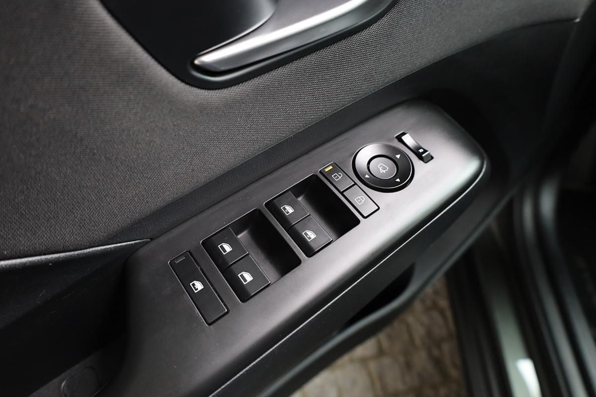 hyundai-kauai-2024-gasolina-998cc