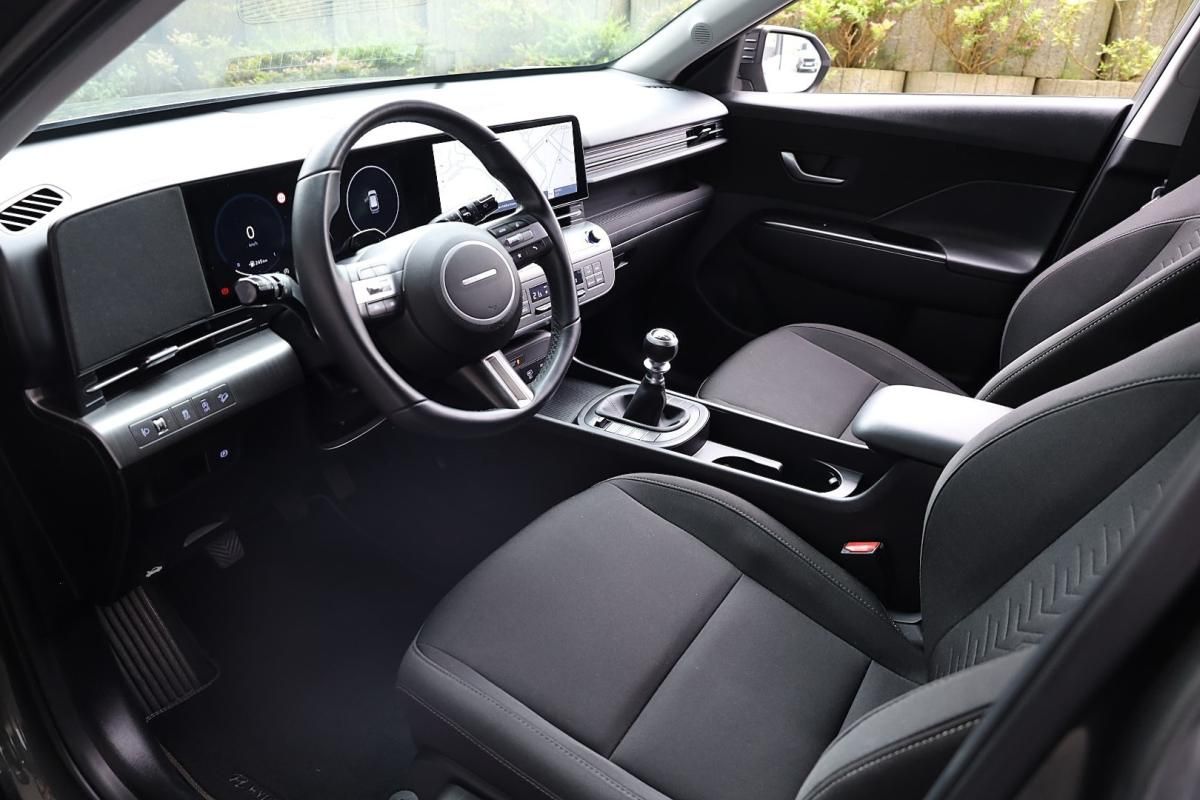 hyundai-kauai-2024-gasolina-998cc