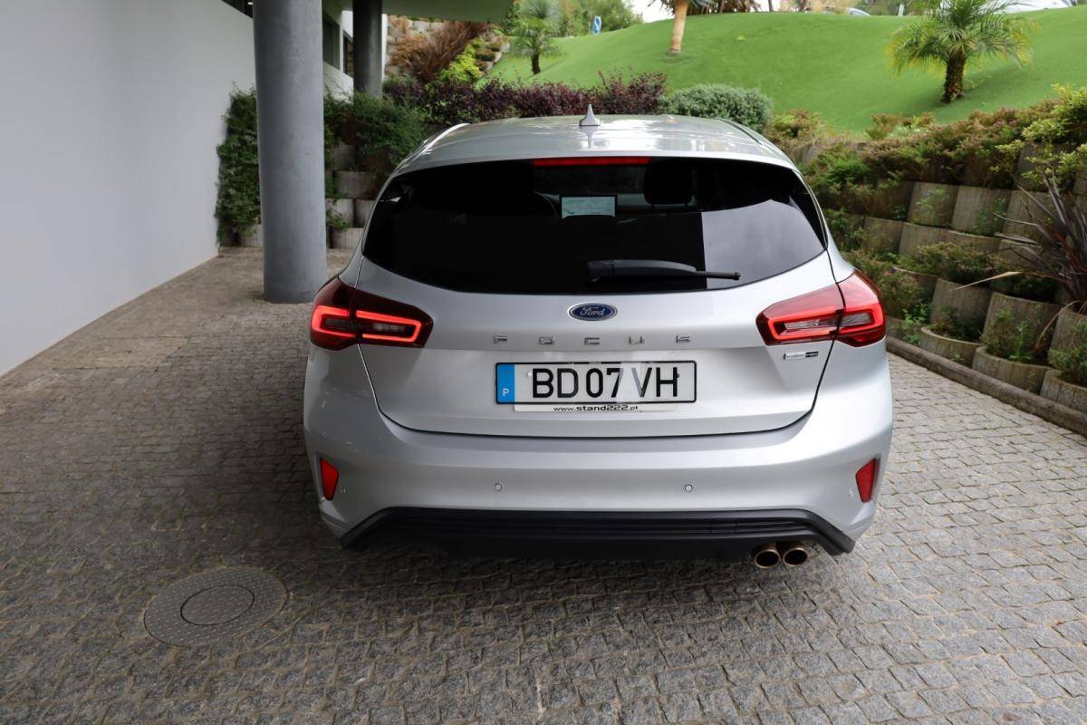 ford-focus-2023-gasolina-998cc