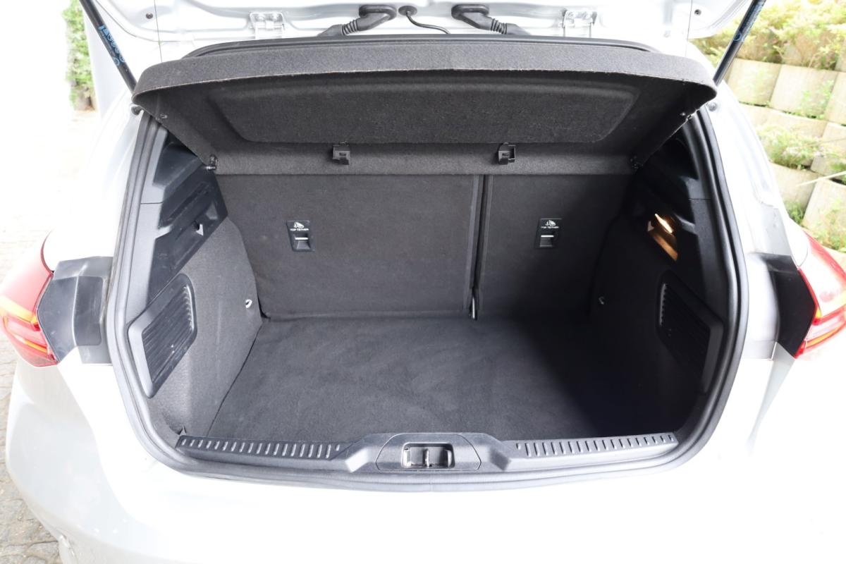 ford-focus-2023-gasolina-998cc