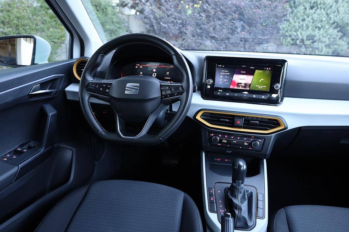 seat-arona-2024-gasolina-999cc