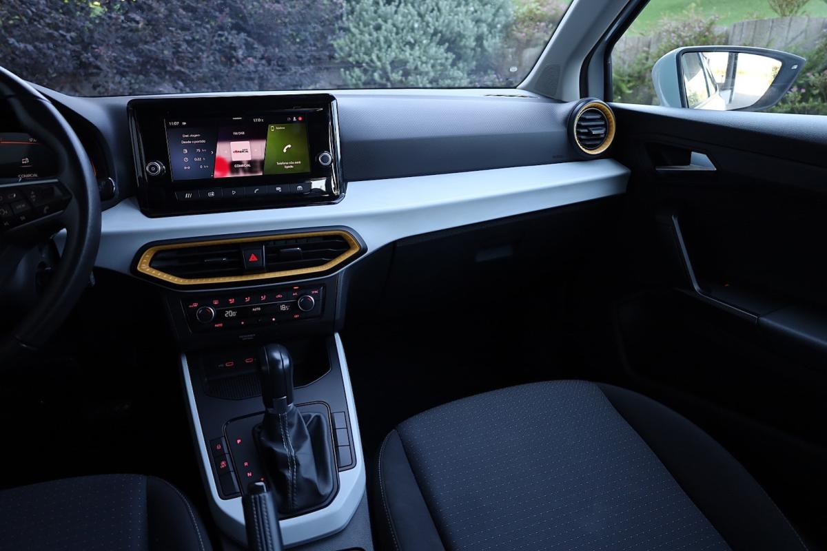 seat-arona-2024-gasolina-999cc