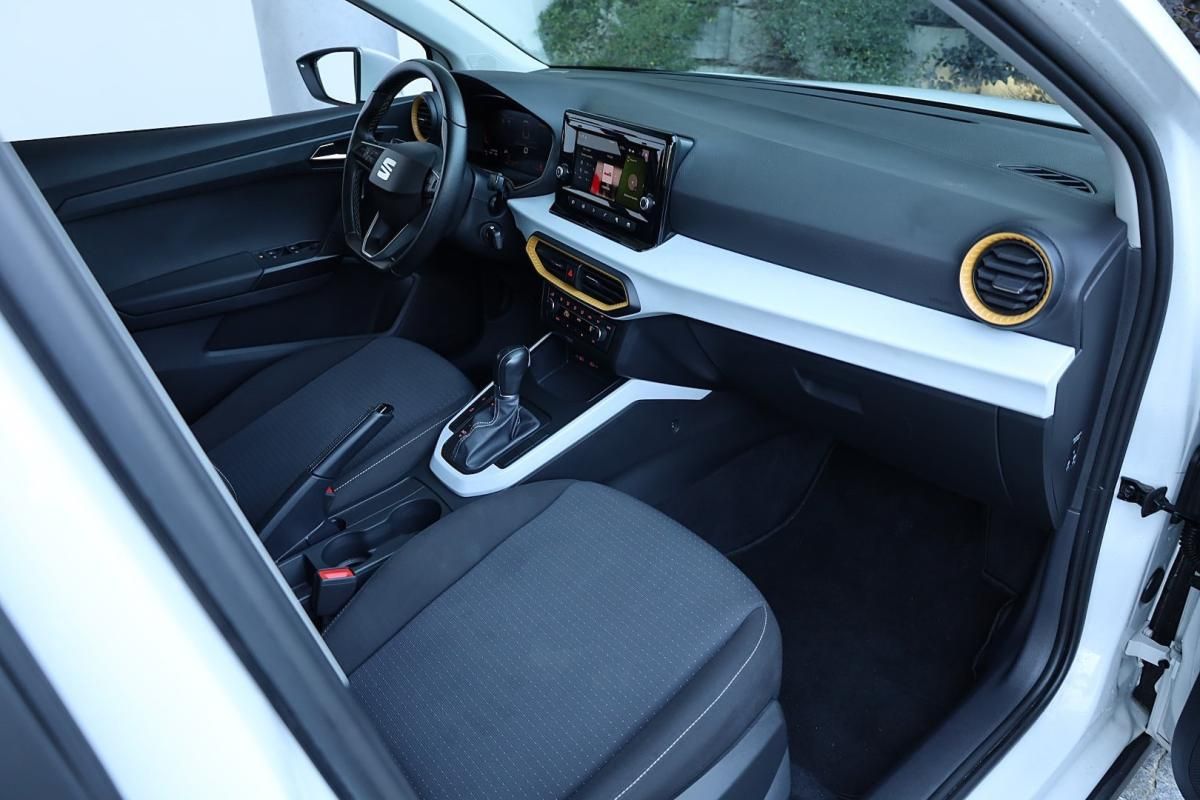 seat-arona-2024-gasolina-999cc