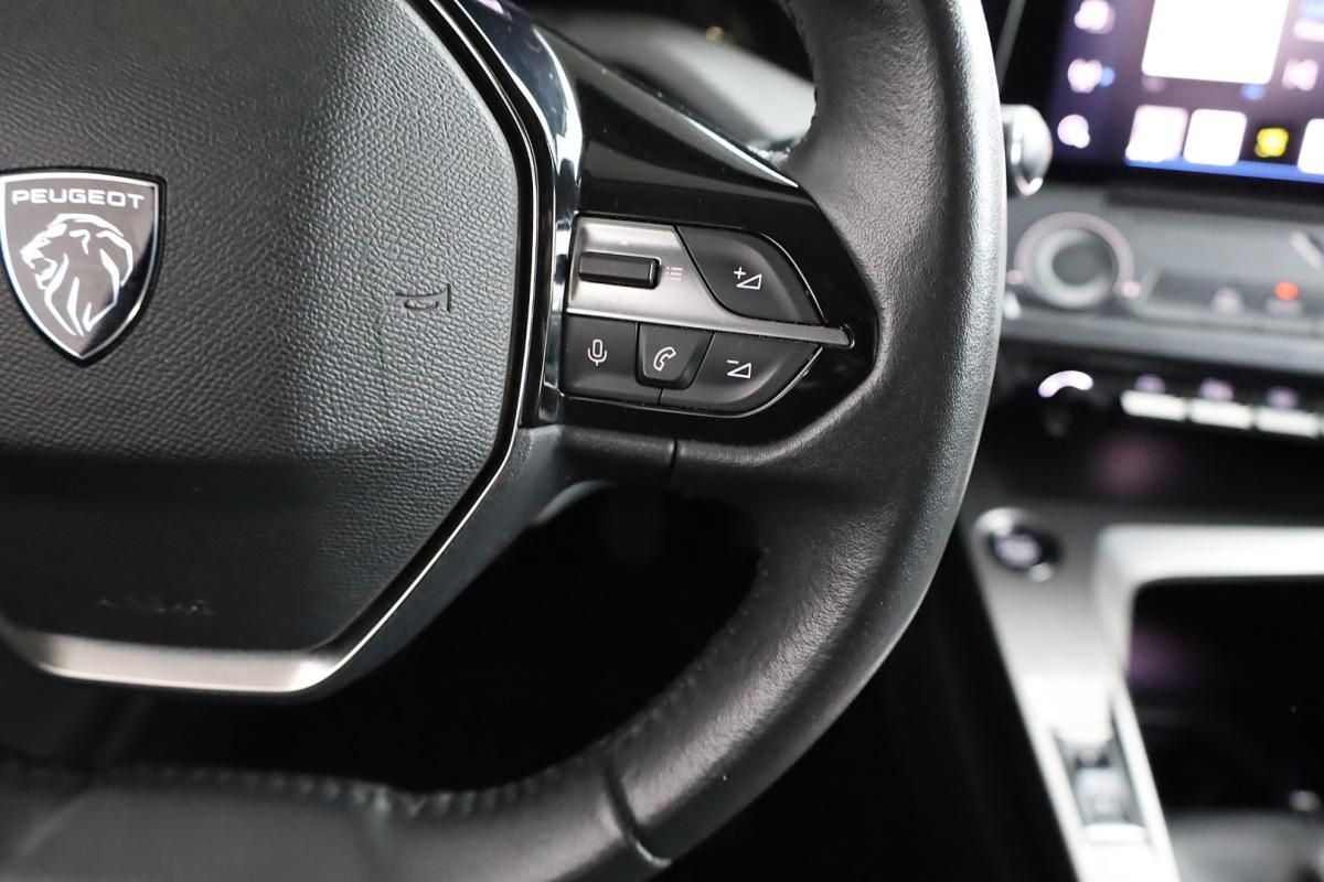 peugeot-308-2022-gasolina-1199cc