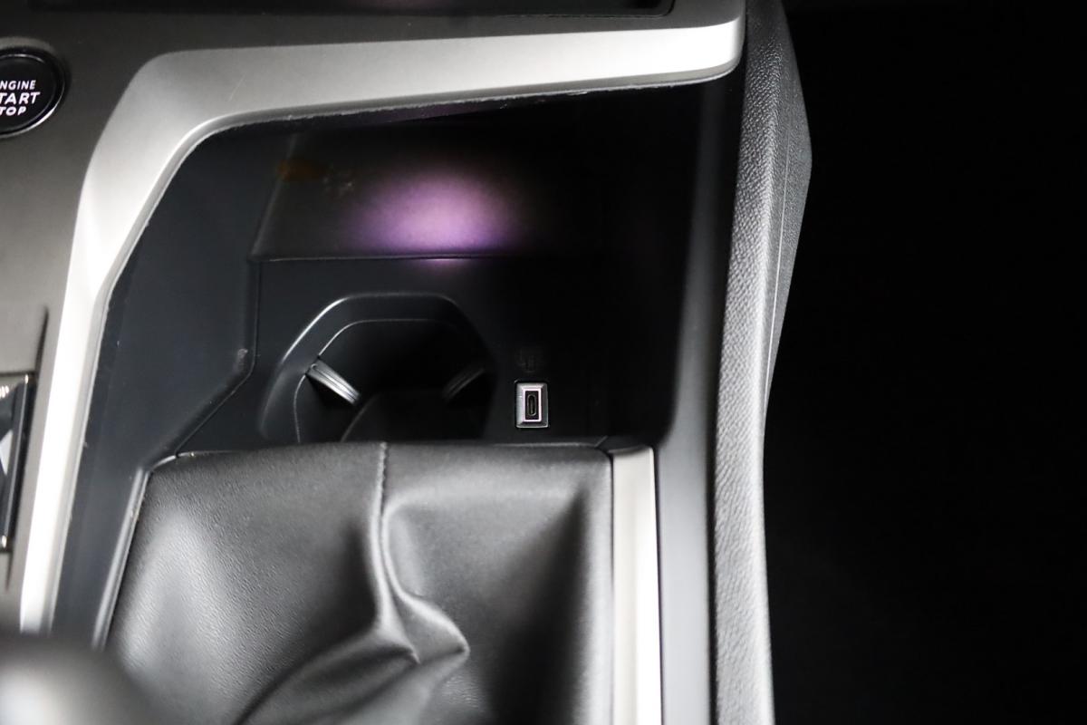 peugeot-308-2022-gasolina-1199cc