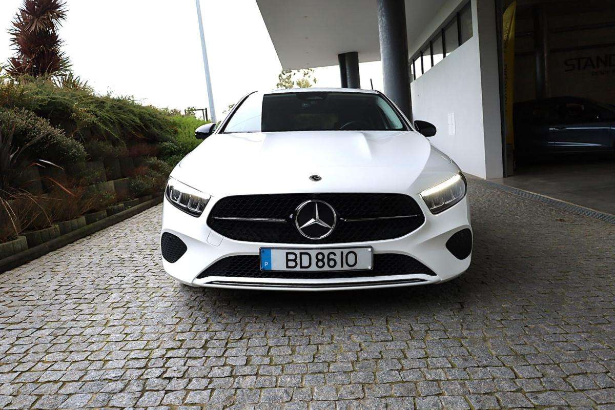 mercedes-benz-classe-a-2023-gasolina-1332cc