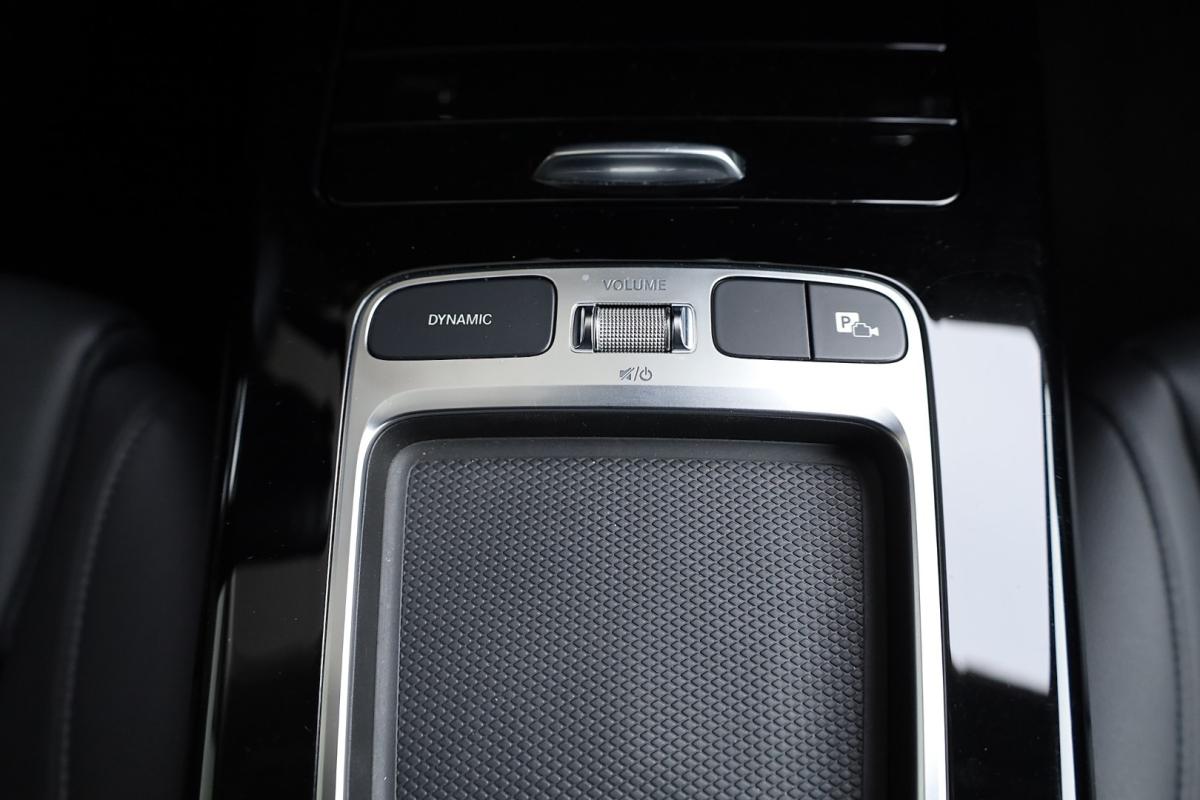 mercedes-benz-classe-a-2023-gasolina-1332cc