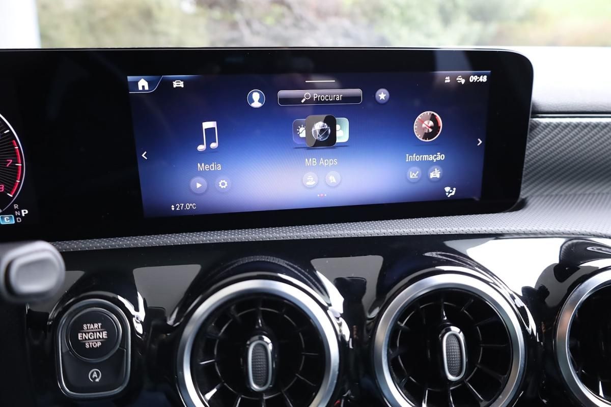 mercedes-benz-classe-a-2023-gasolina-1332cc